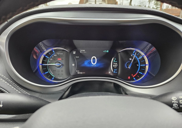 Chrysler Pacifica cena 149998 przebieg: 98000, rok produkcji 2019 z Janowiec Wielkopolski małe 191